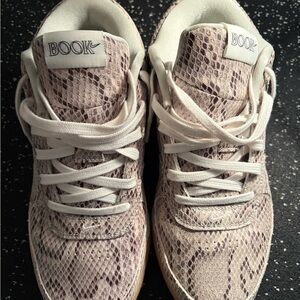 Nike Book 1 "Python" basketball shoe